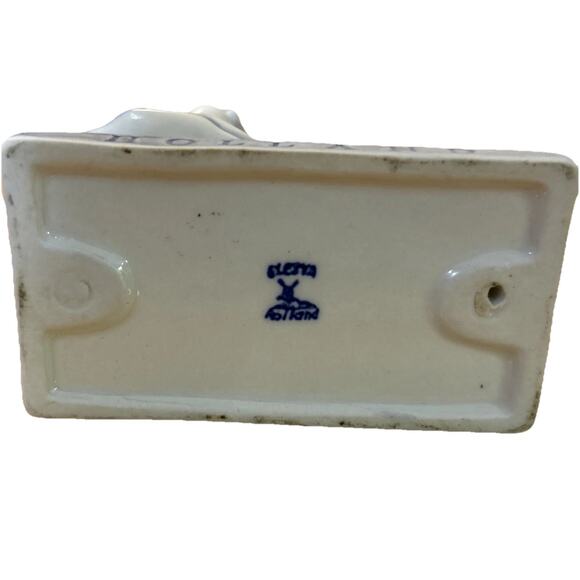 VTG Dutch Boy & Girl Kissing Porcelain Figurine Deltware Elesva Holland cute! - Picture 3 of 6